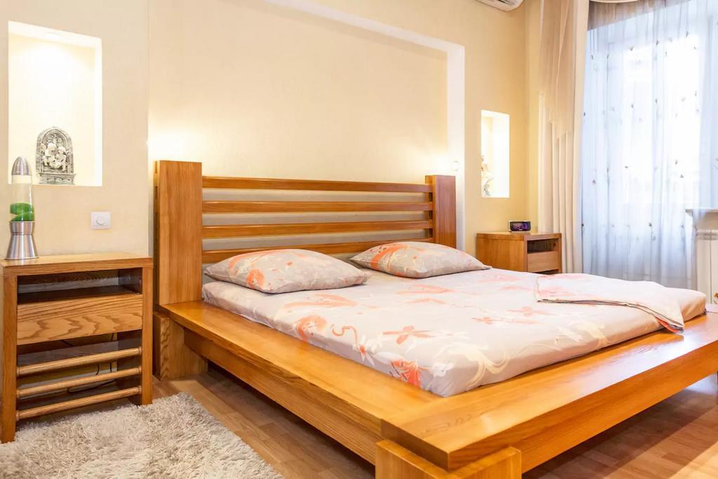 Apartment On Soborniy 177 Zaporizhia Екстериор снимка